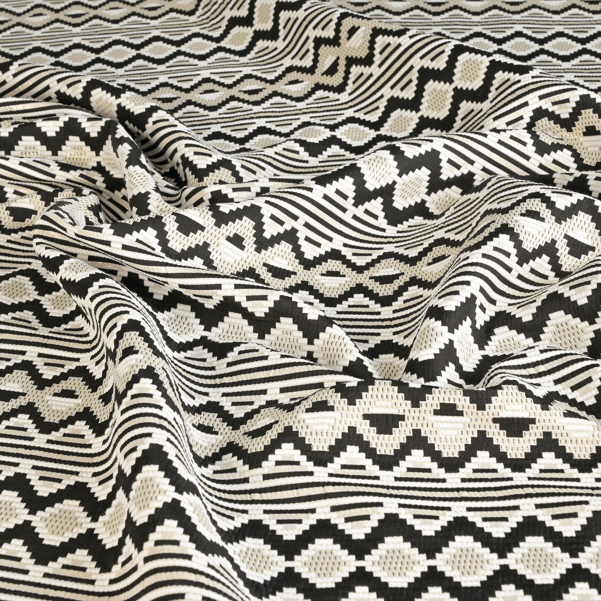 ＊FACARD PATTERN＊WEAVE SANDALS_black Black Shiny Jacquard Fabric 95328 – Fabrics4Fashion