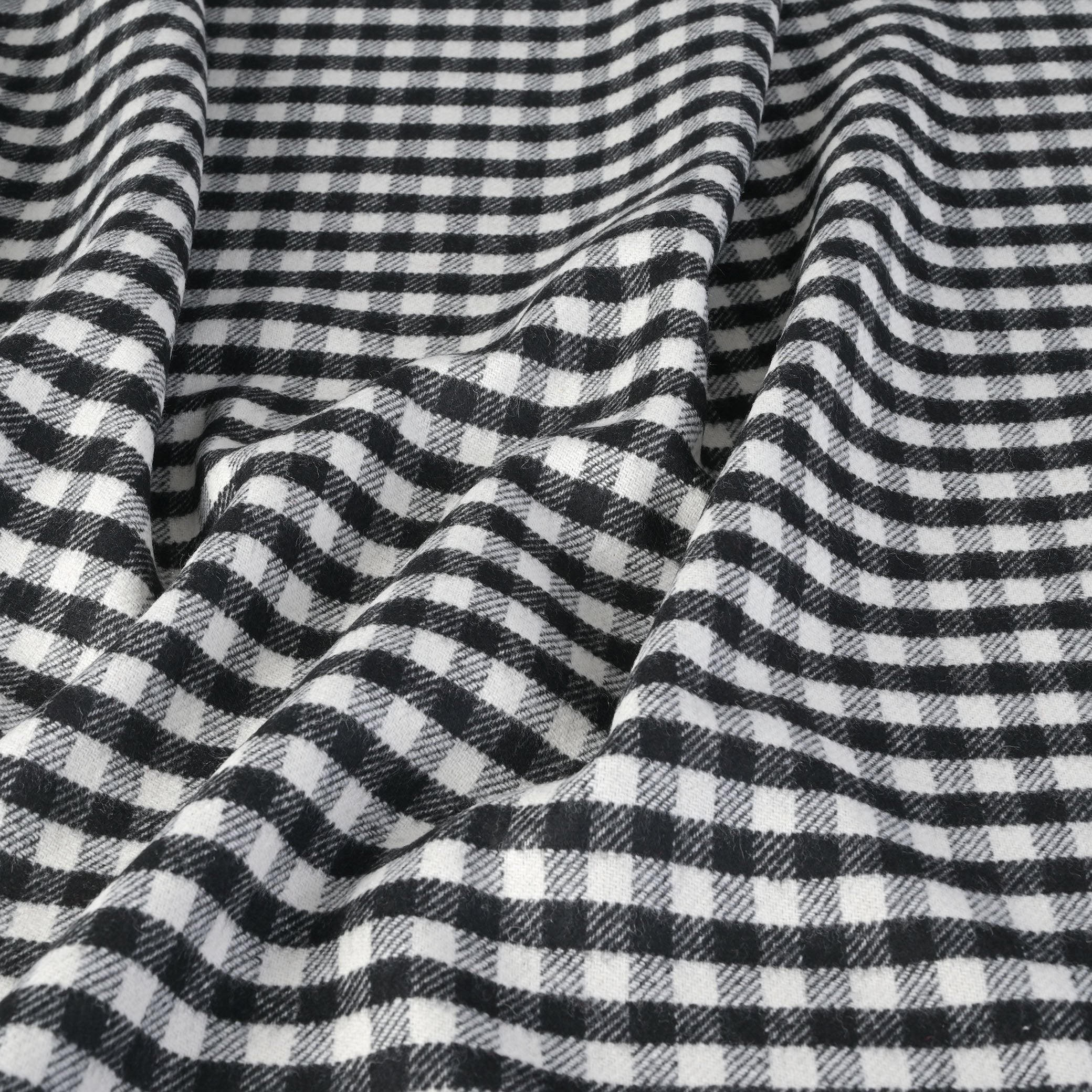 Black & White Vichy Coating Fabric 9495