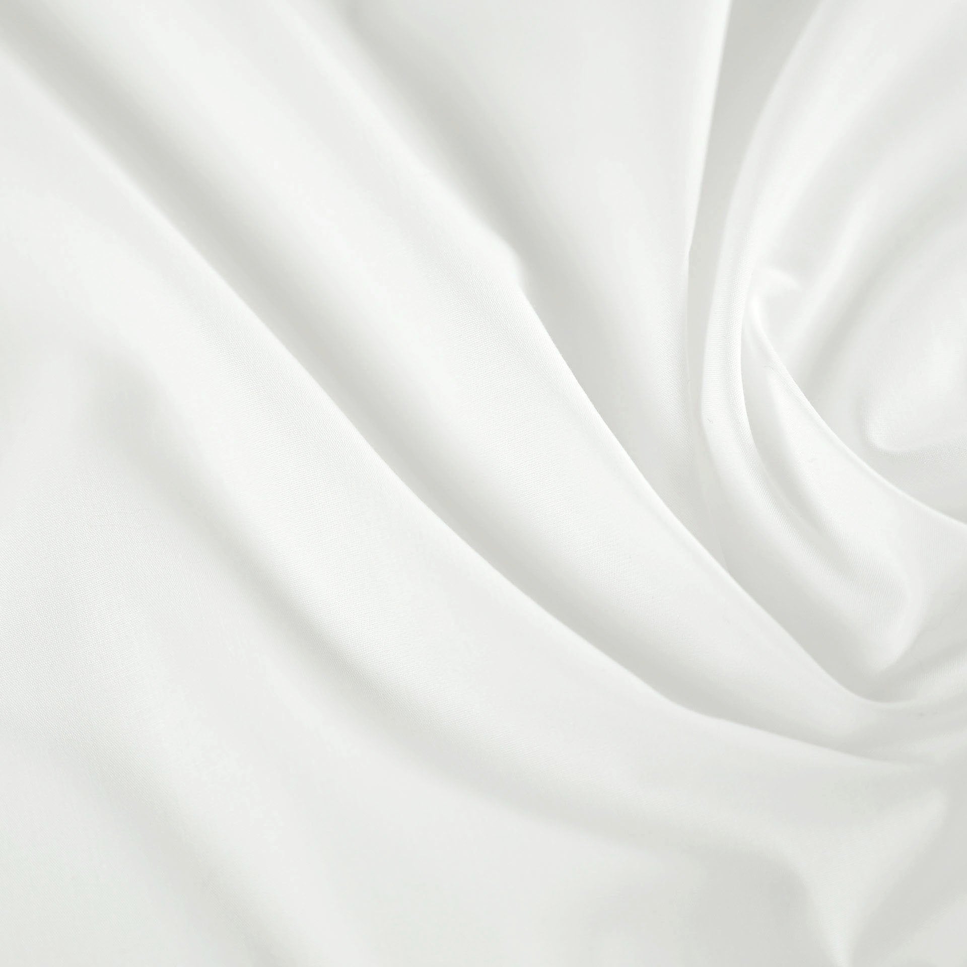 White Plain Poplin fabric 4375