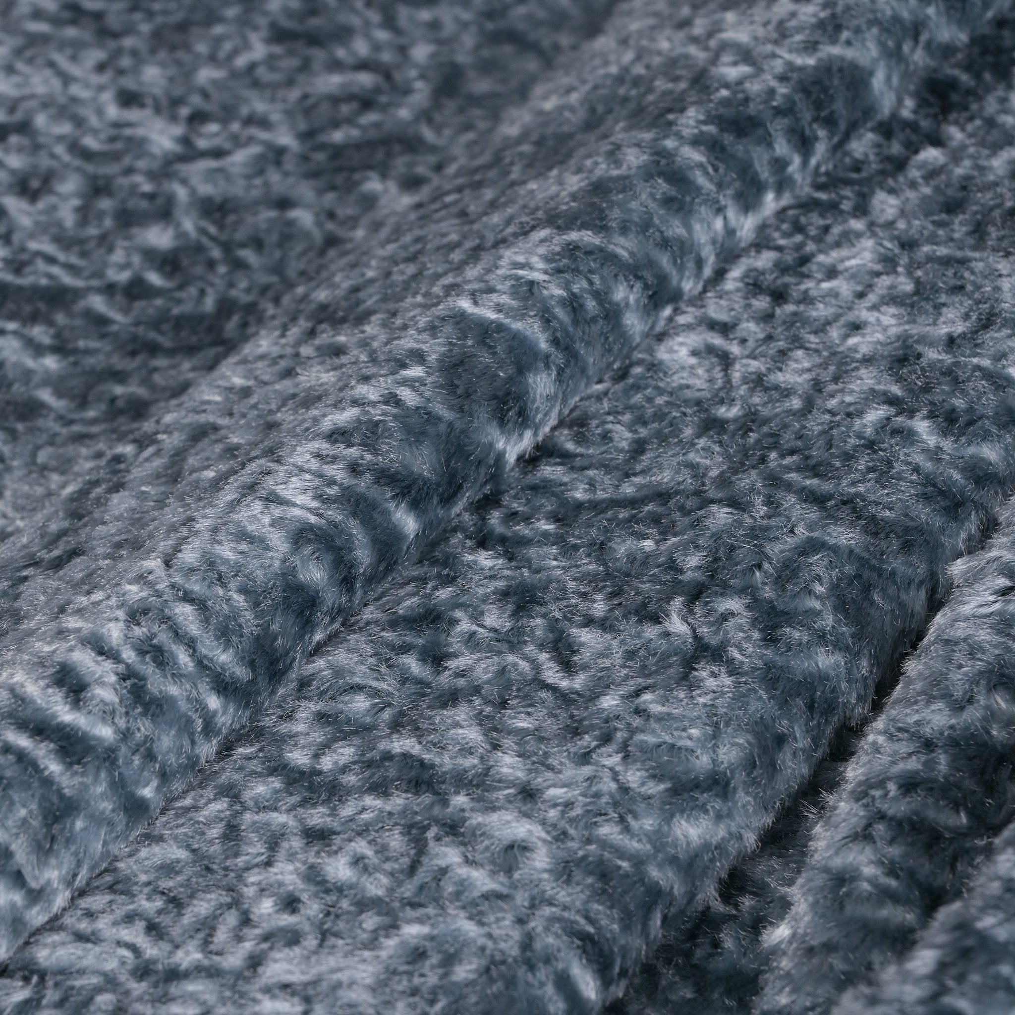 Baby Blue Faux Fur 95240