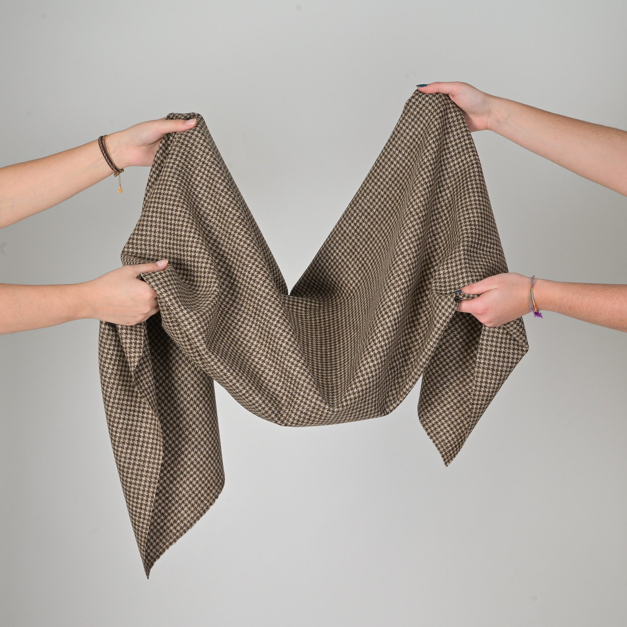 Beige Pied-de-Poule Flannel Fabric 7683