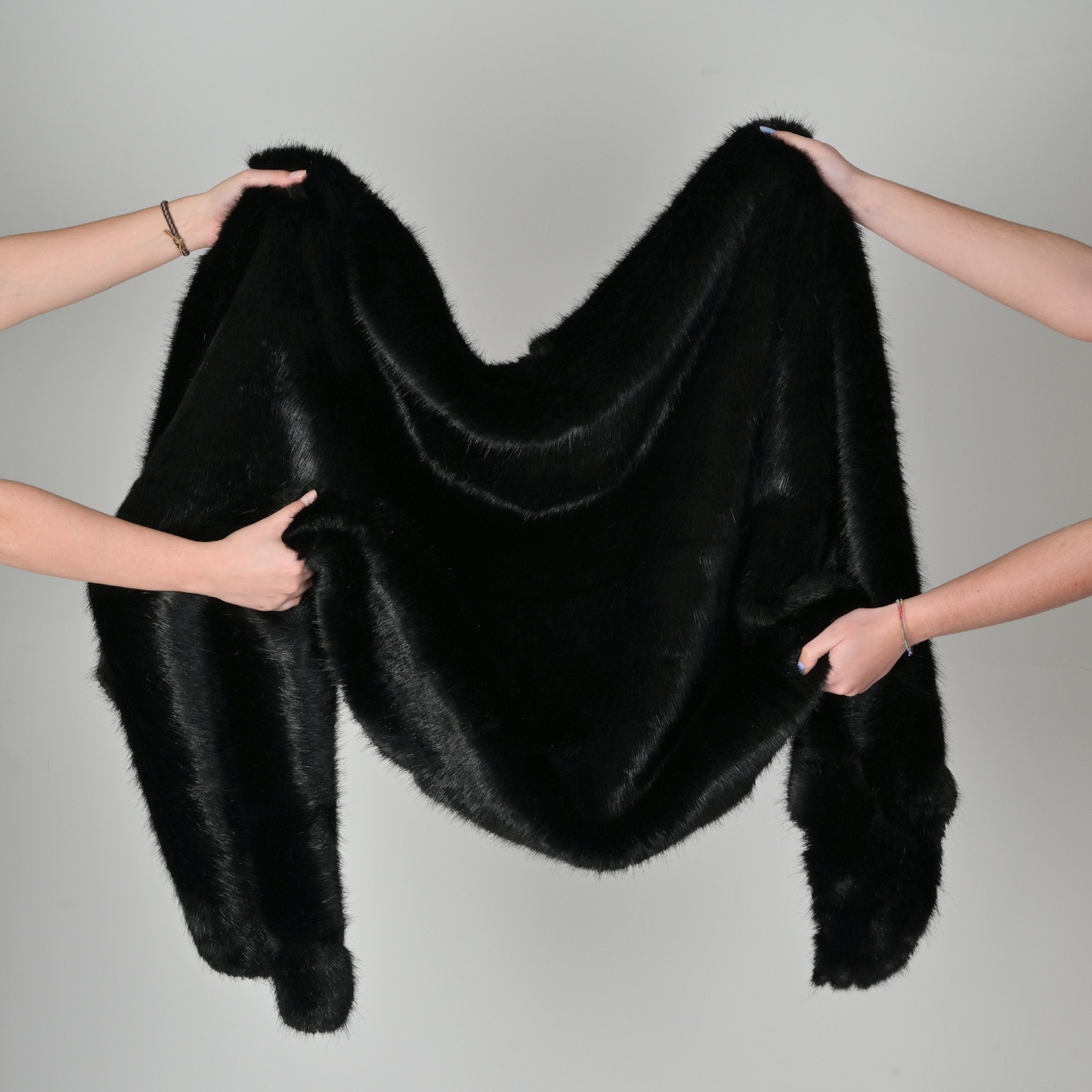 Black Faux Fur Fabric 95435