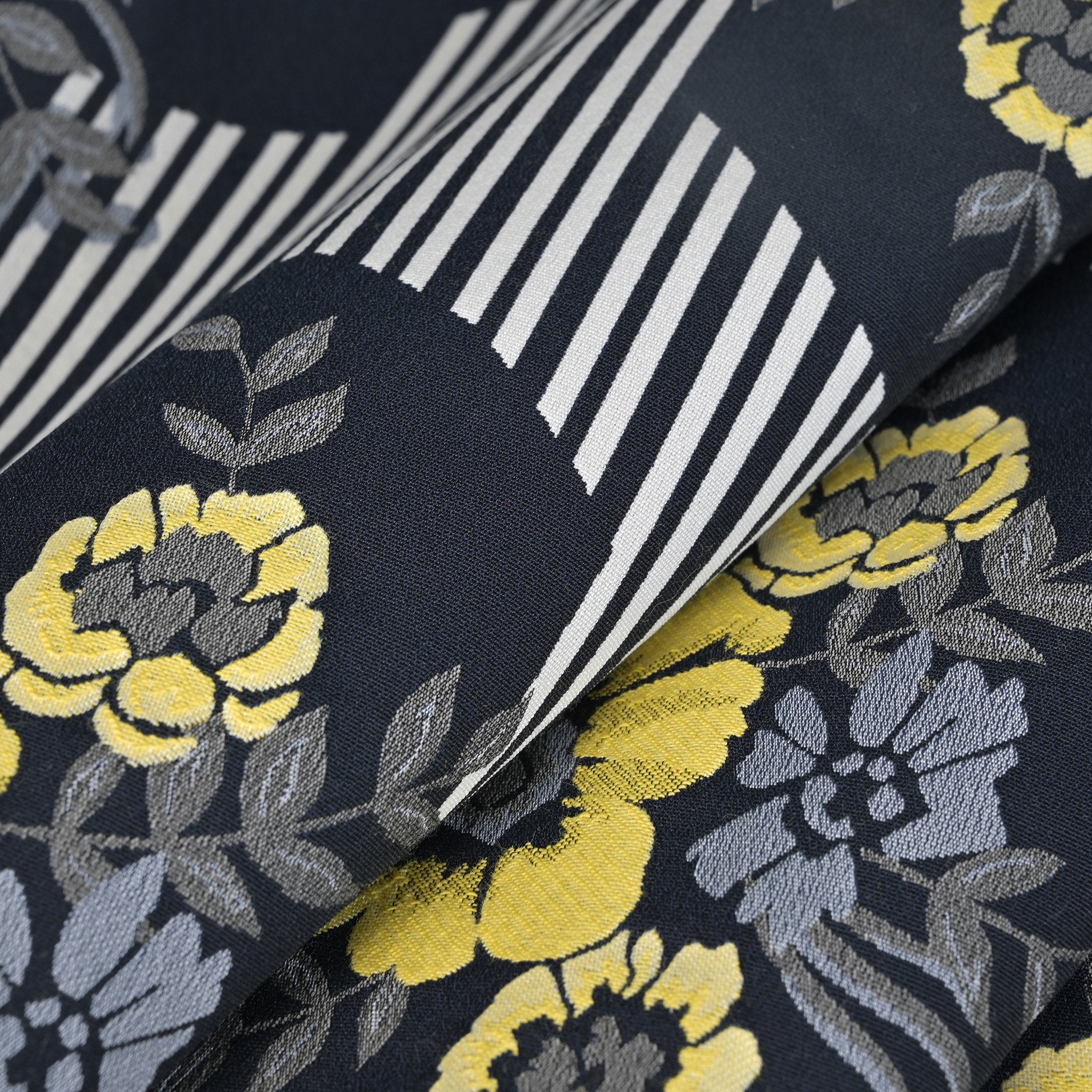 Black Floral Jacquard Fabric 95201