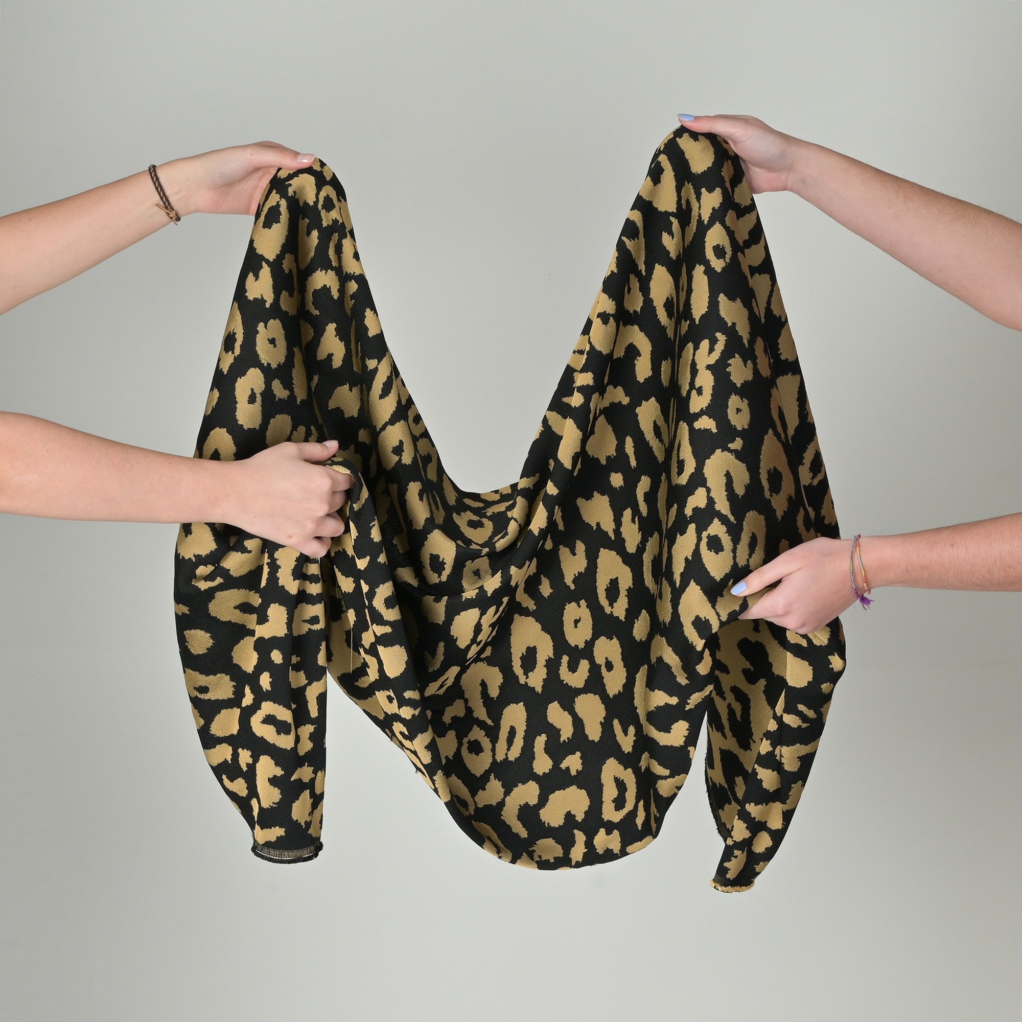 Black and Gold Jacquard Fabric 4514