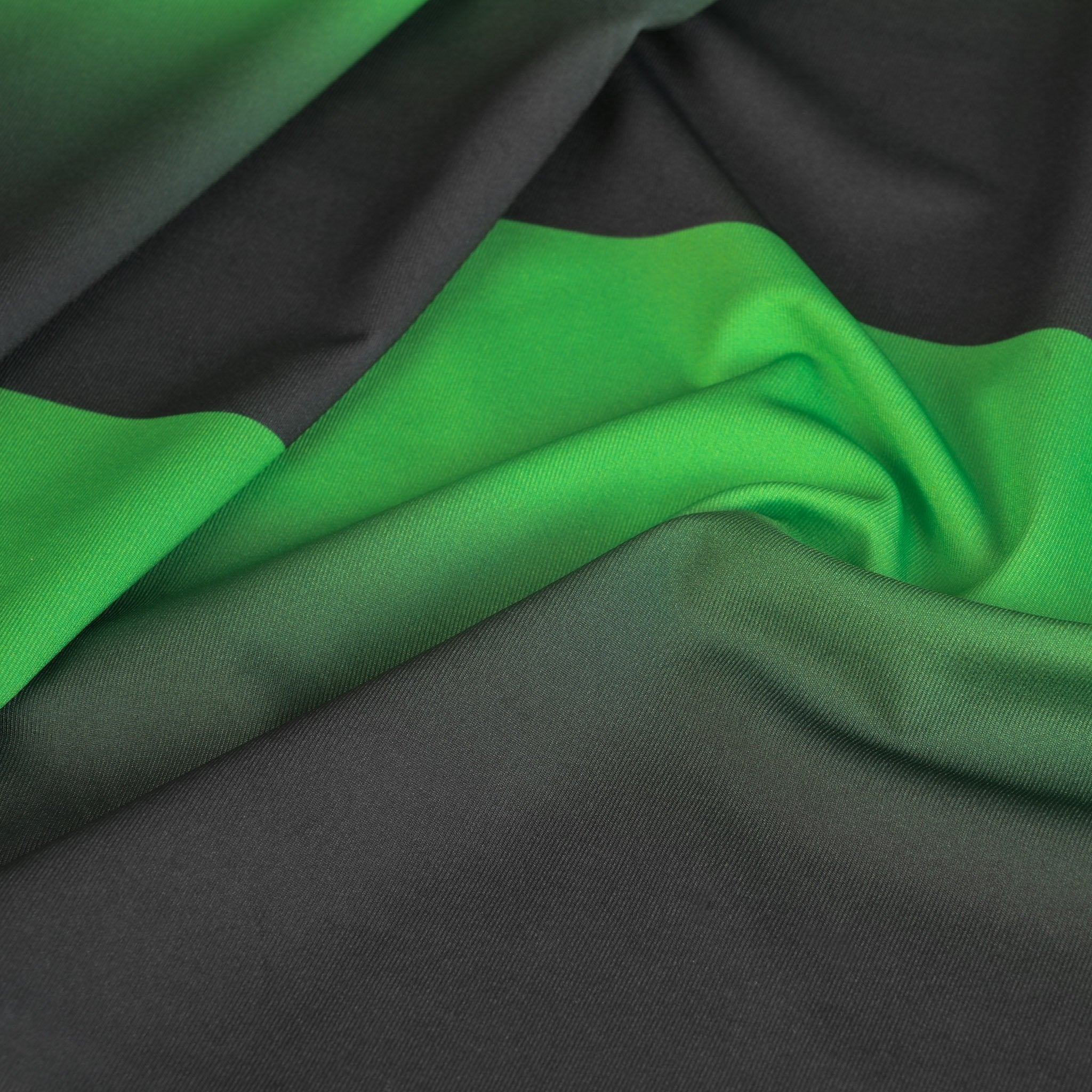 Black and Green Gradient Jersey 6832