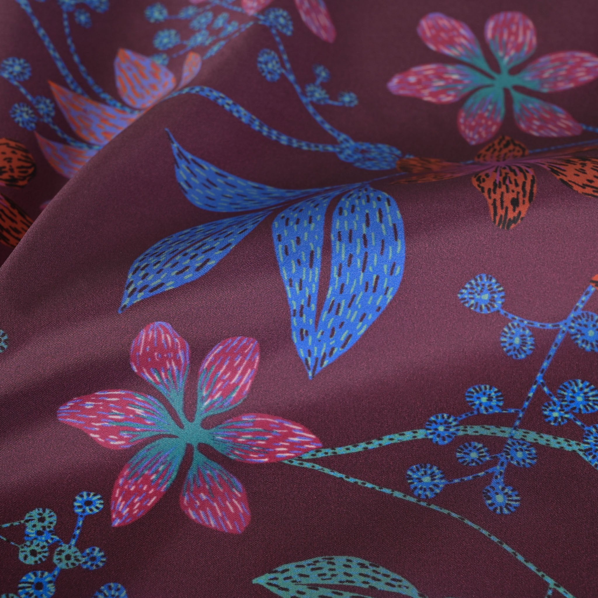 Floral Blouse Weight Fabric 6627