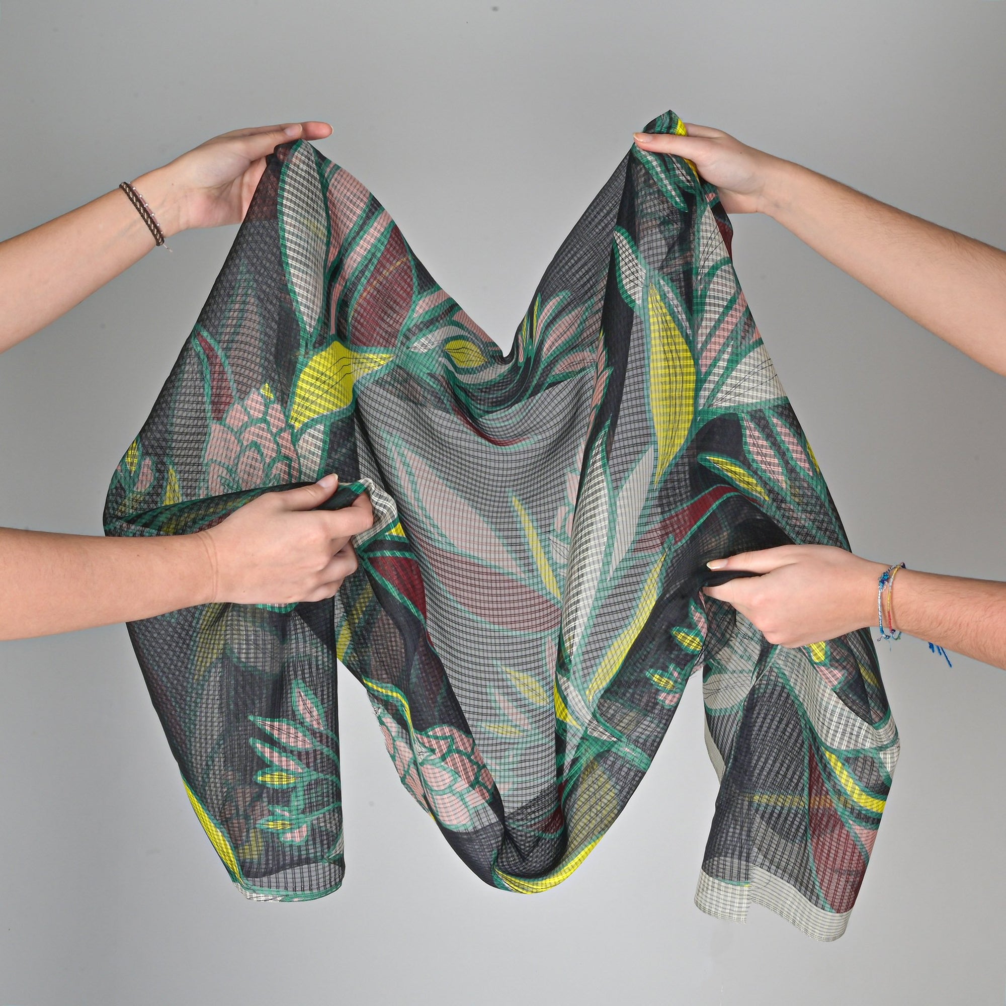 Floral Silk Blouse Weight Fabric 2923