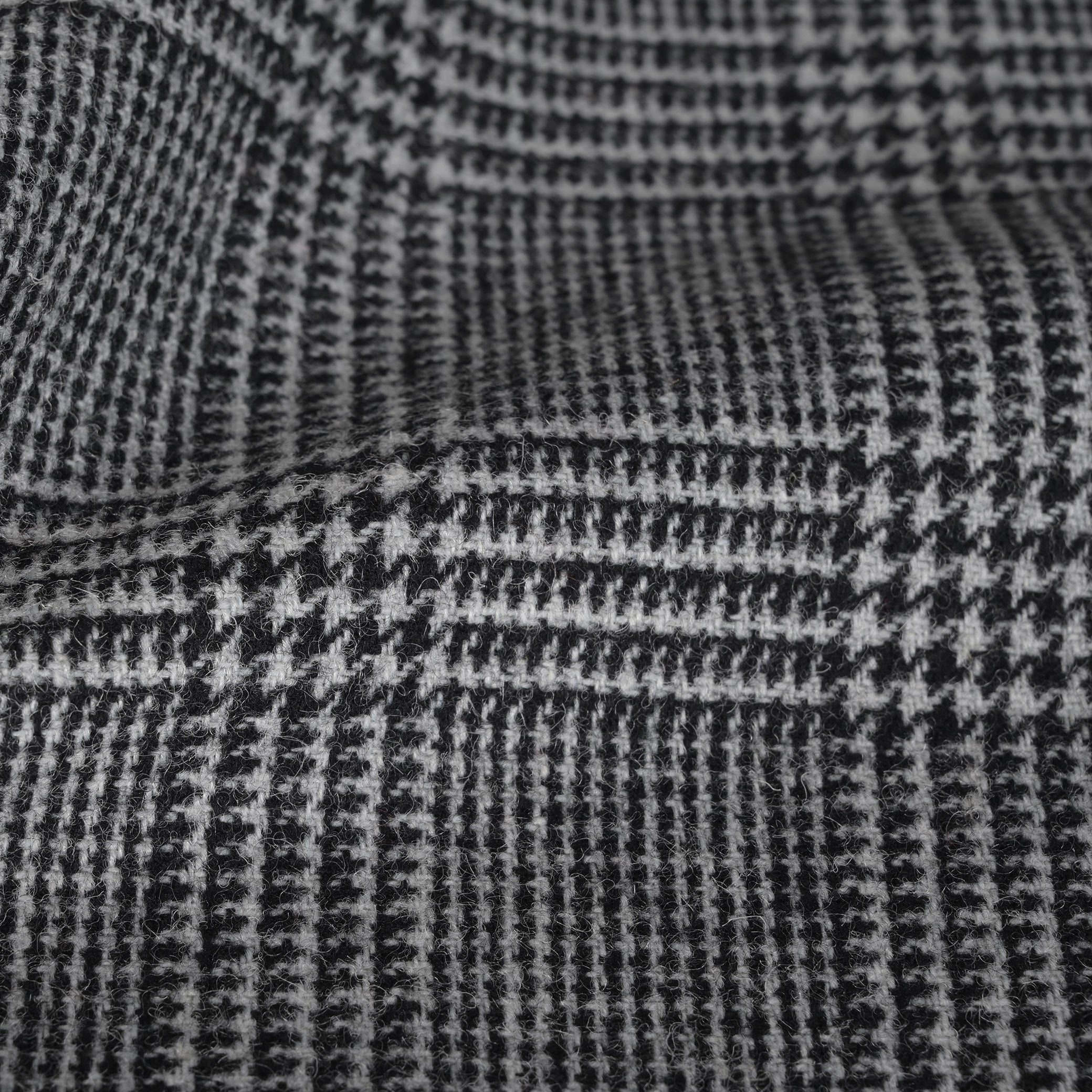 Grey Prince of Wales Suiting Fabric 7978