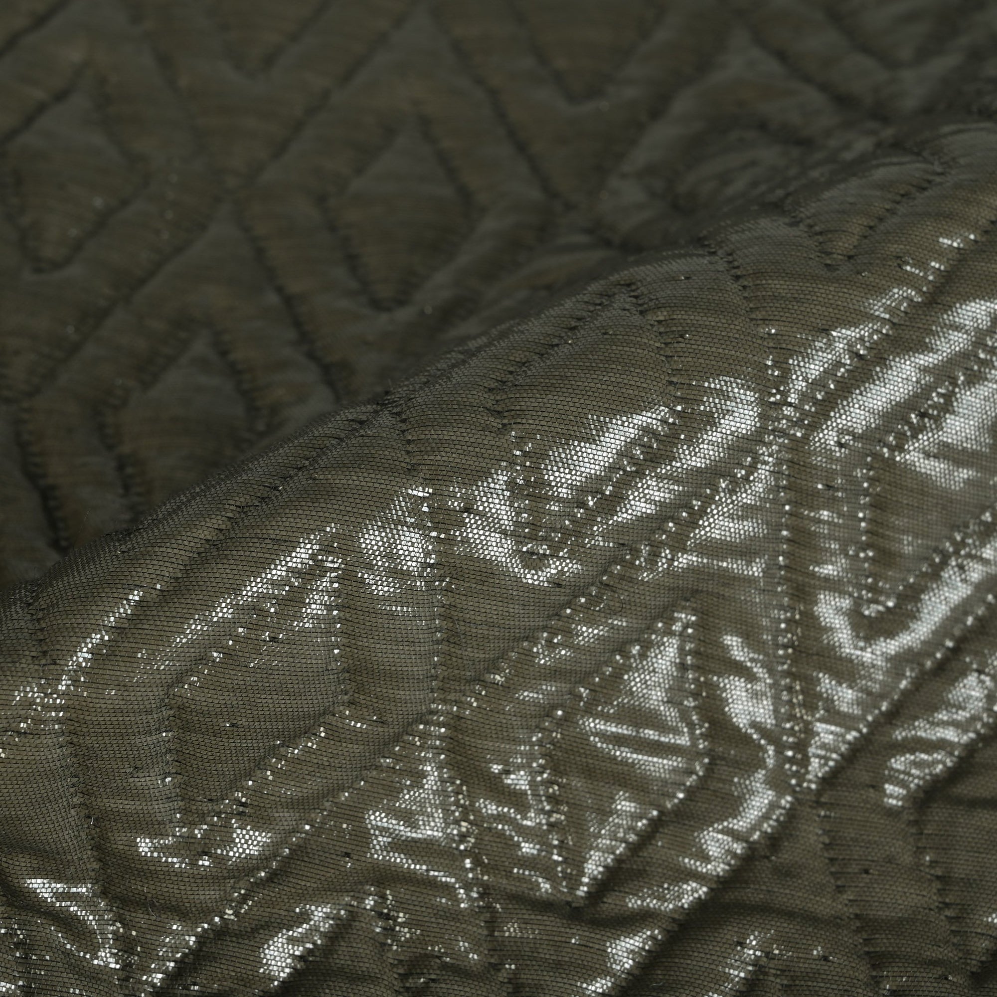 Grey Shiny Quilted Fabric 5138