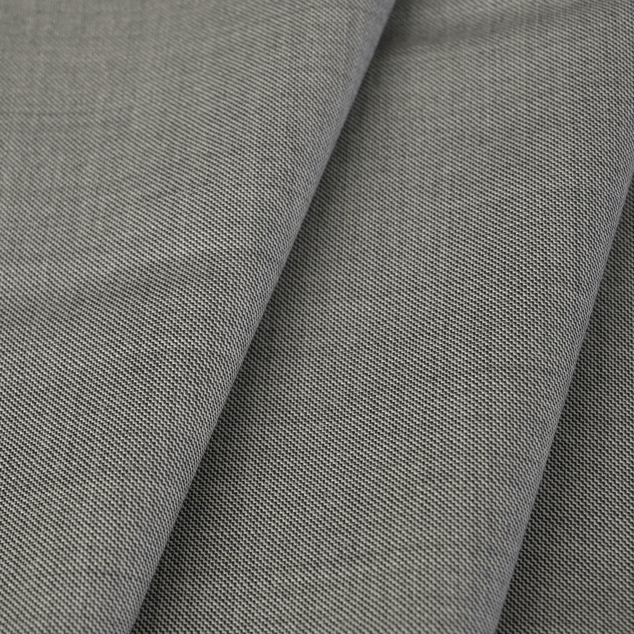 Grey Suiting Fabric 5083