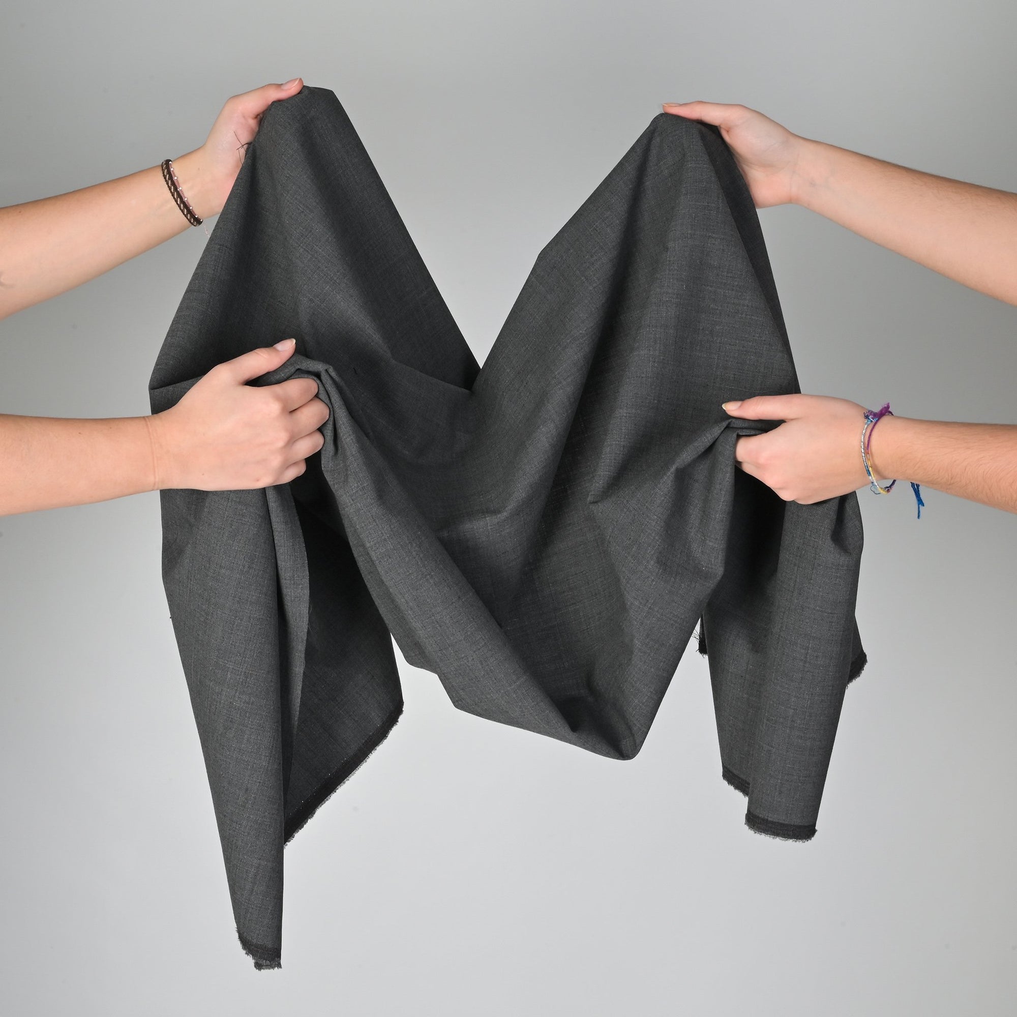 Grey Suiting Fabric 75902