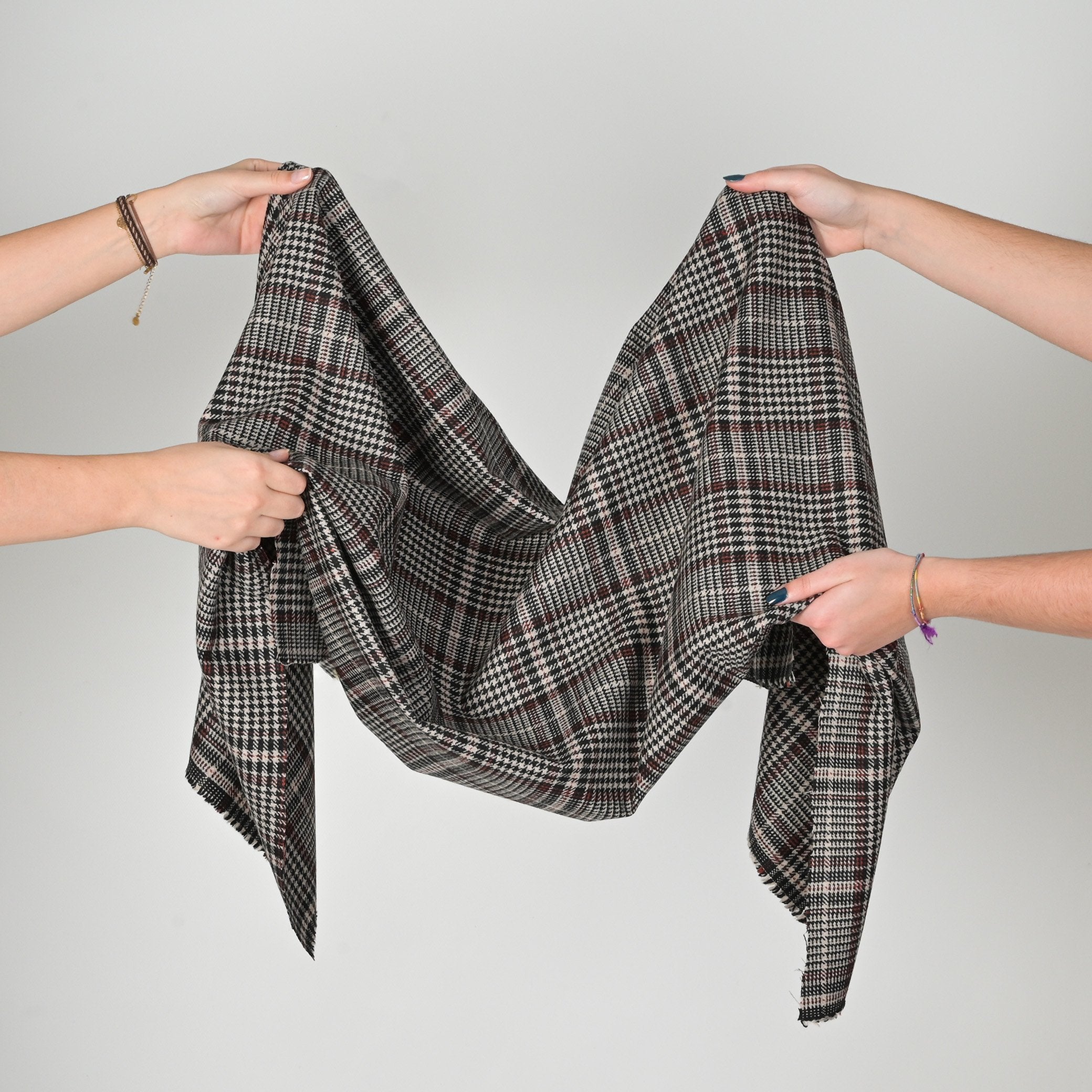 Prince of Wales Flannel Fabric 9300