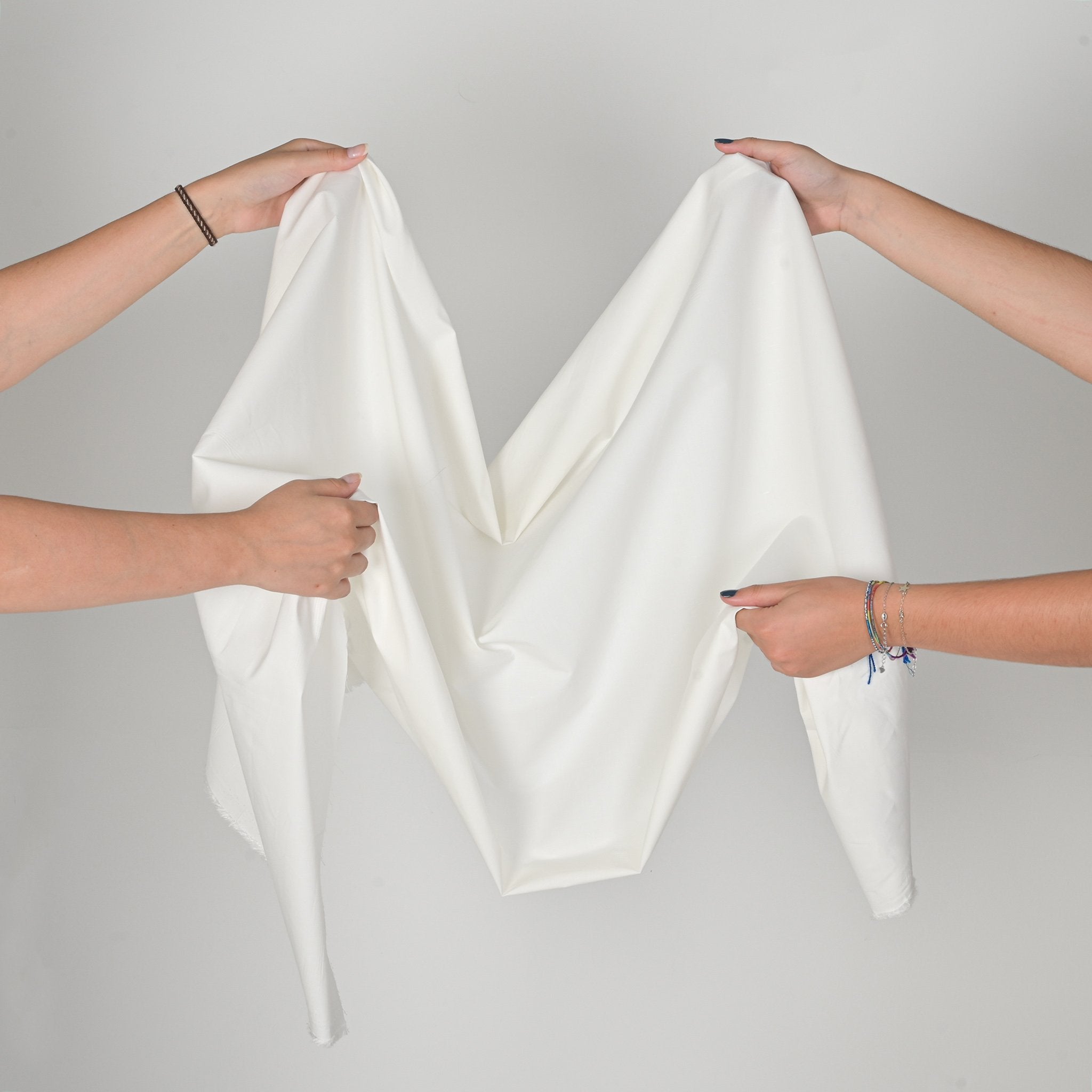 White Poplin Fabric 2782