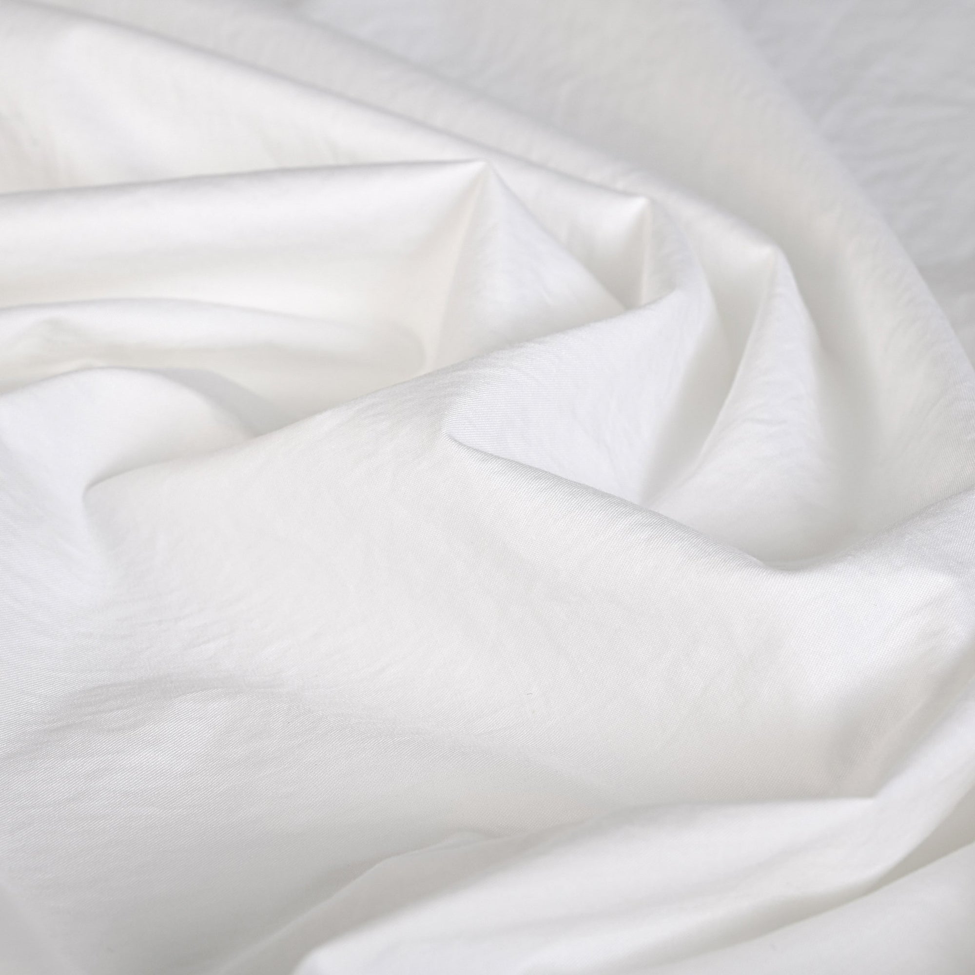 White Stretchy Poplin 8537