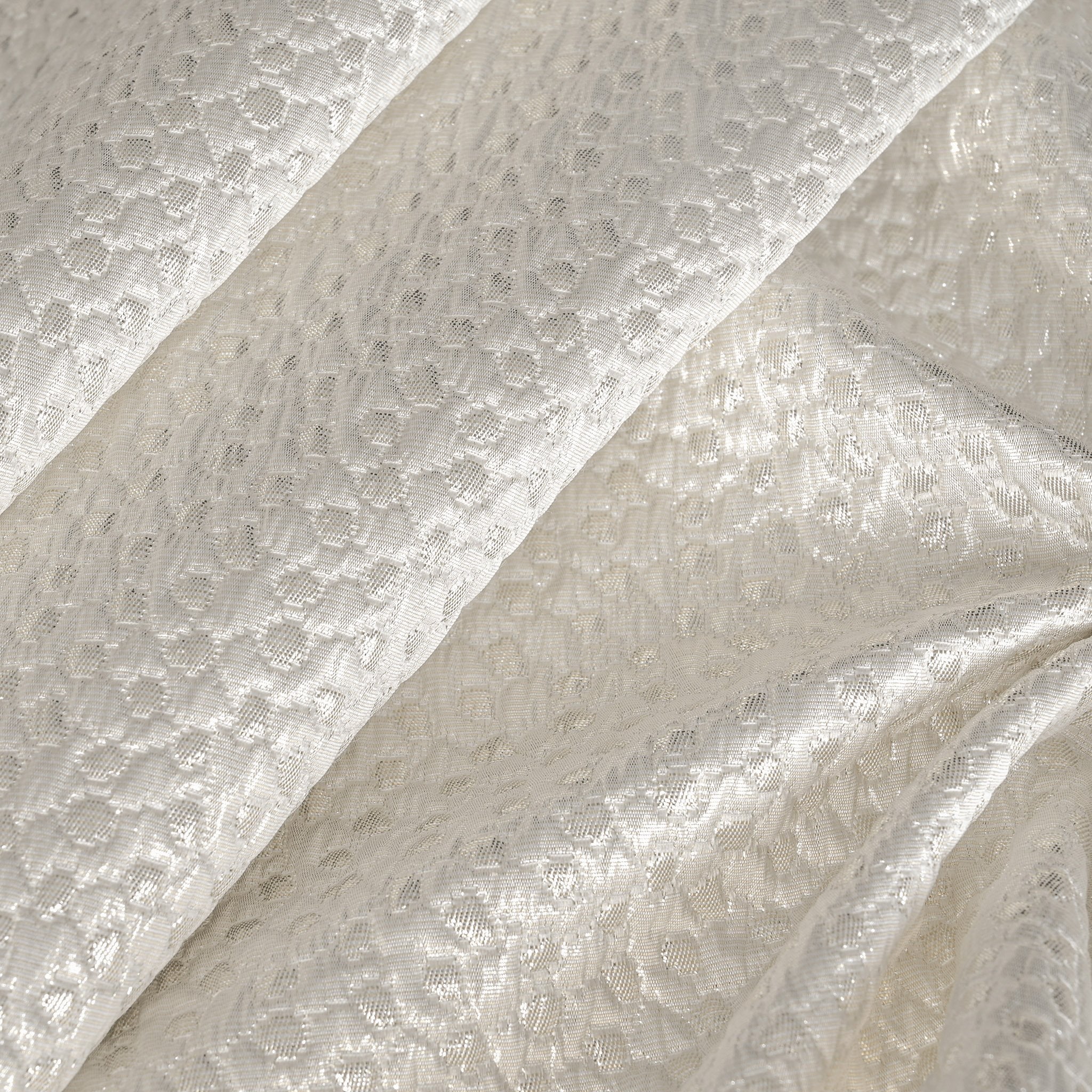 White Metallic Jacquard Fabric 5022