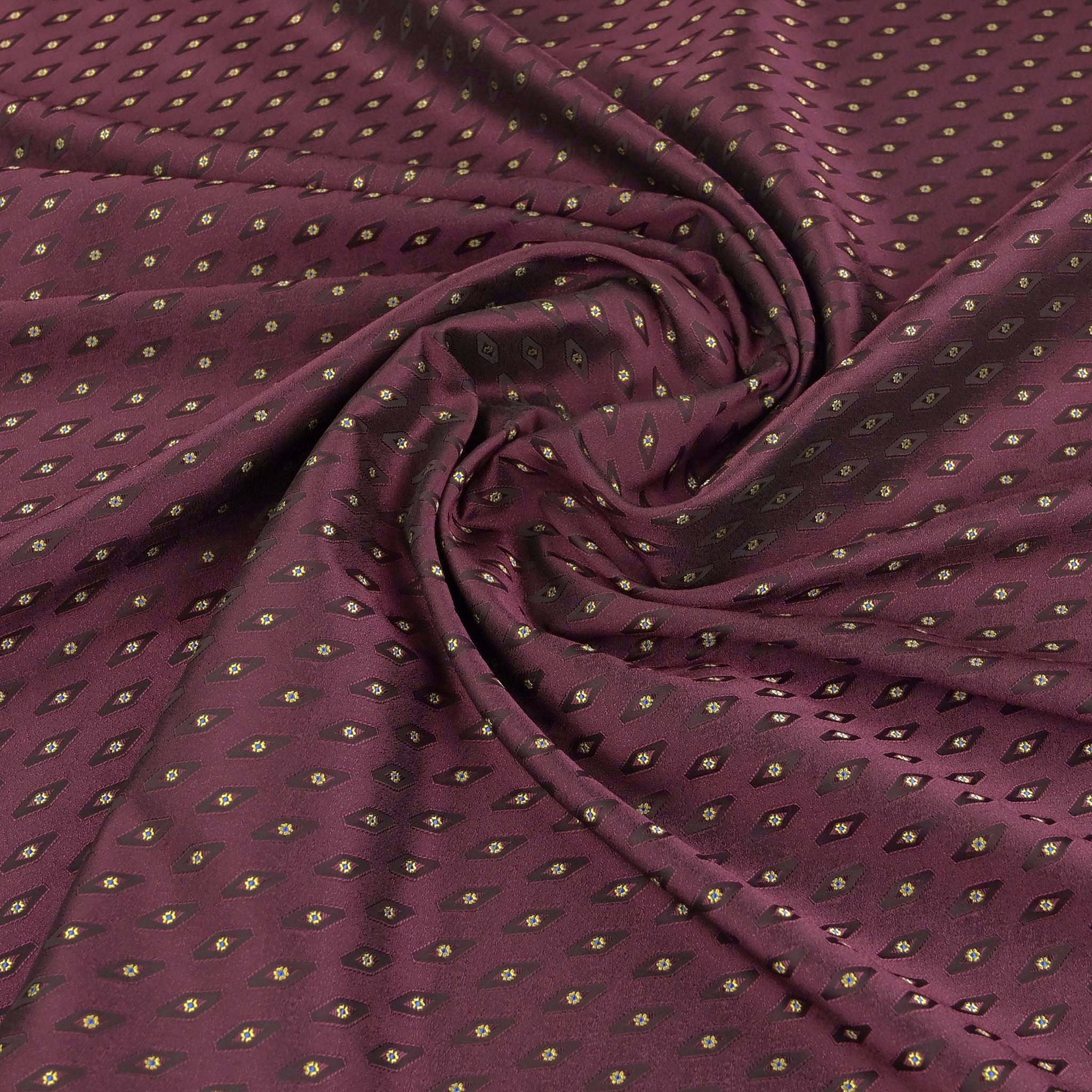 Burgundy Geometric Jacquard 4147