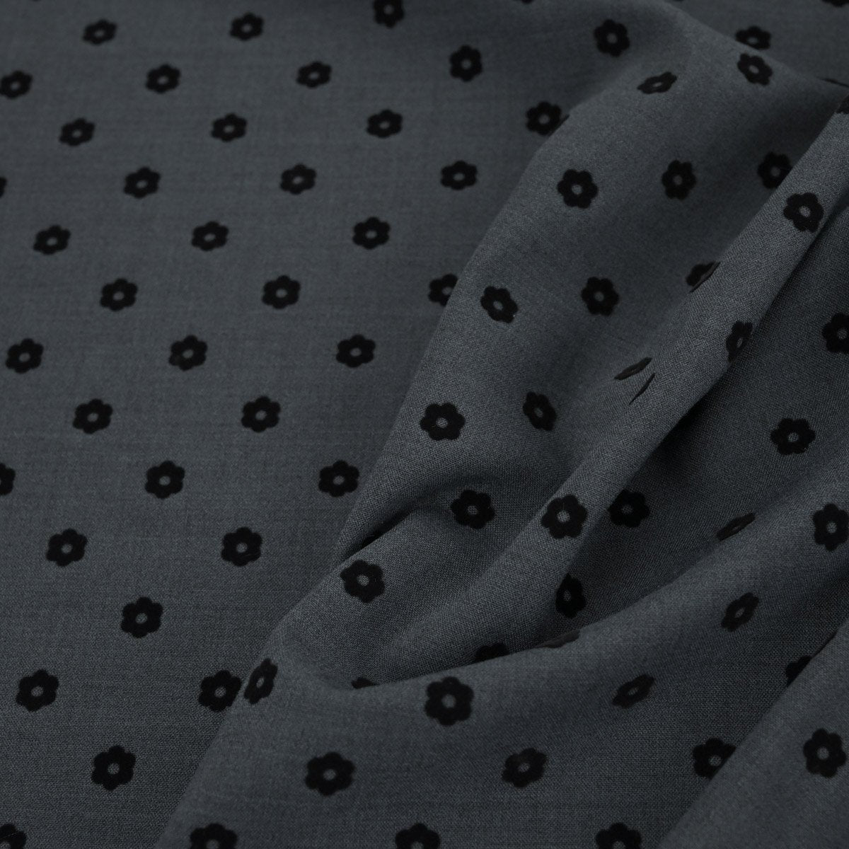 Grey Suiting Fabric 99770