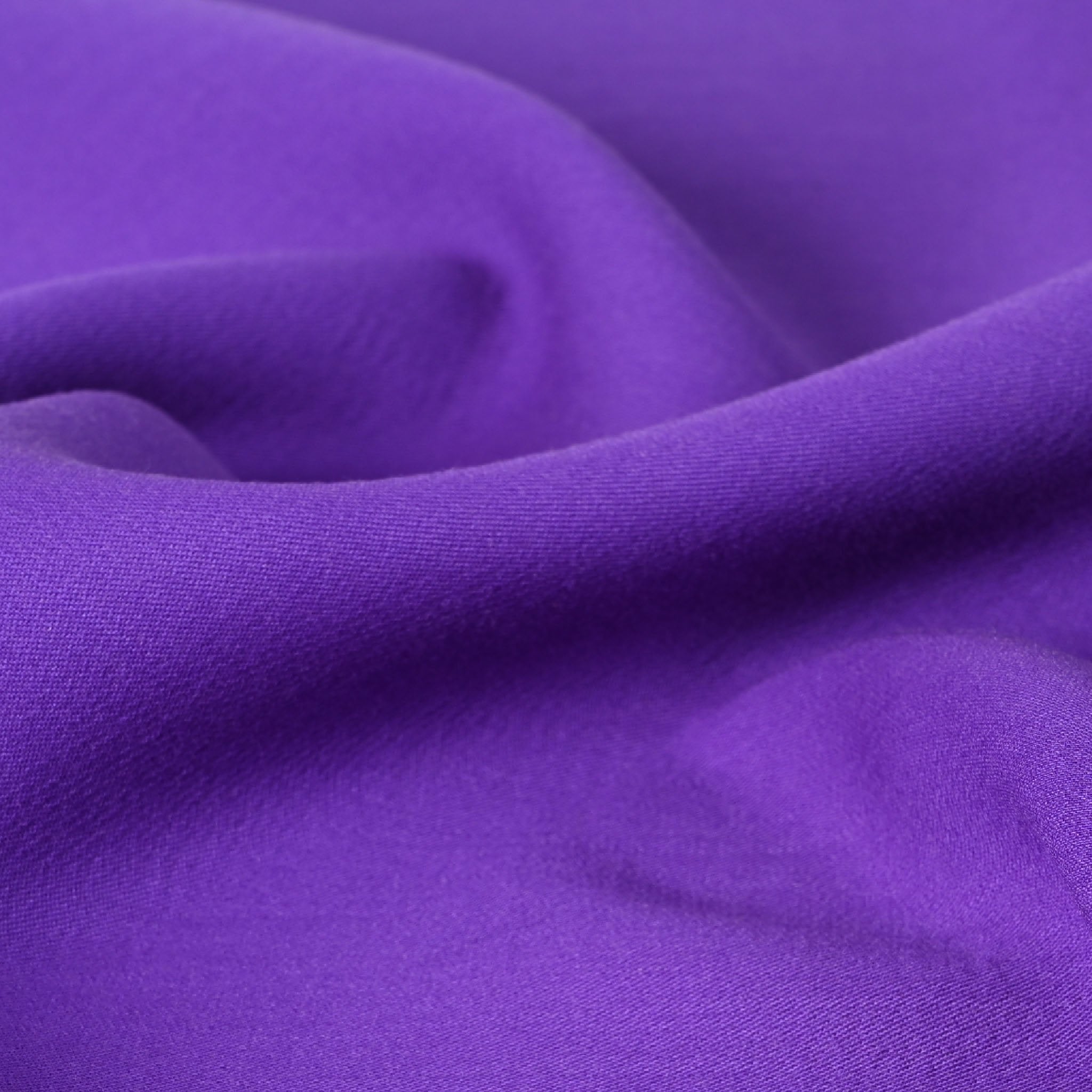 Purple fabric 100% wool; fabrics4fashion shop for fabrics; doublewave fabric; coat fabric; jacket fabric; fabric to buy online; fabric online; fabrics store; wool crepe