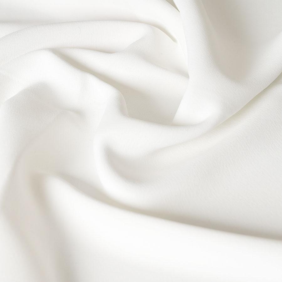 White Crepe 3018 – Fabrics4Fashion