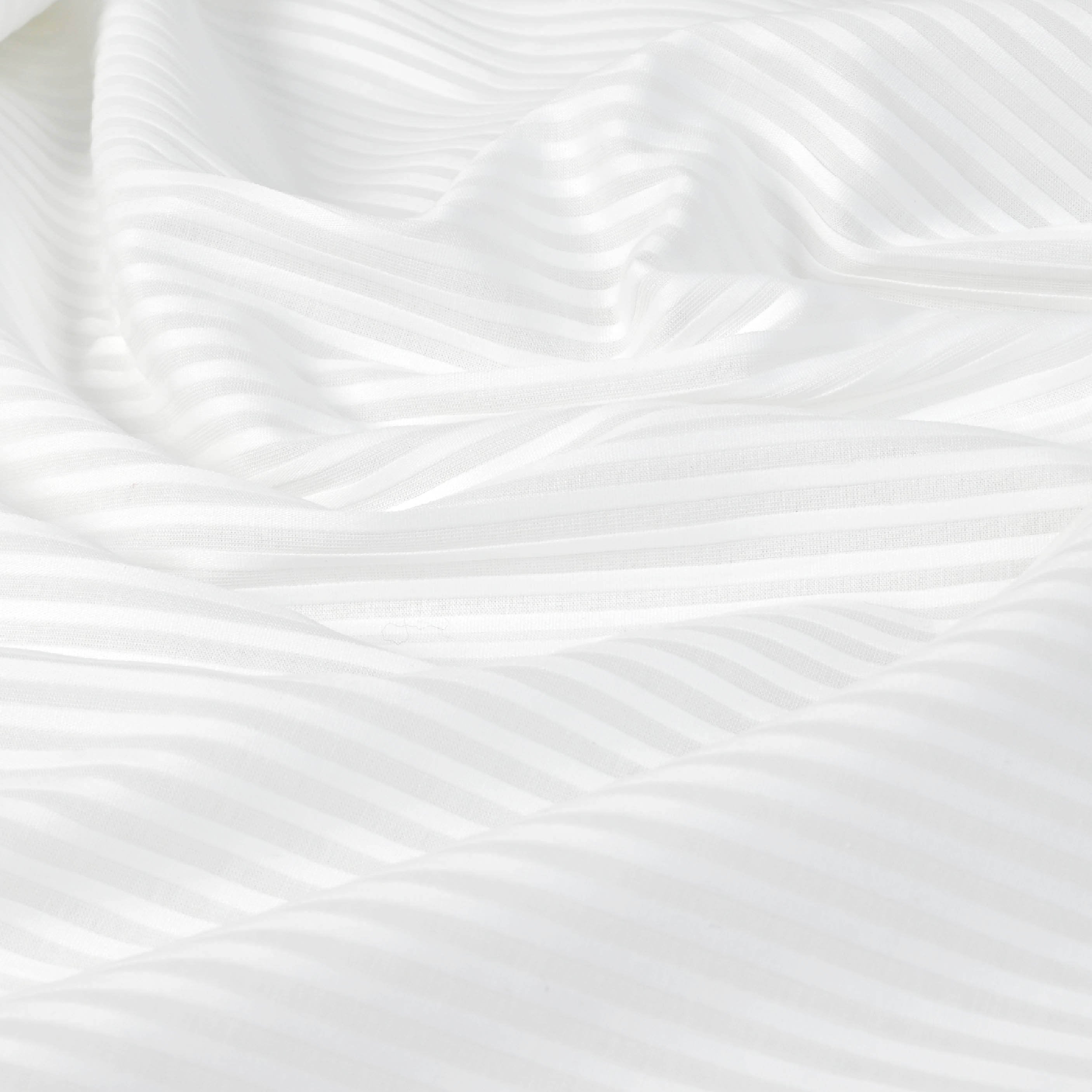 White Pleated Poplin Fabric 3720