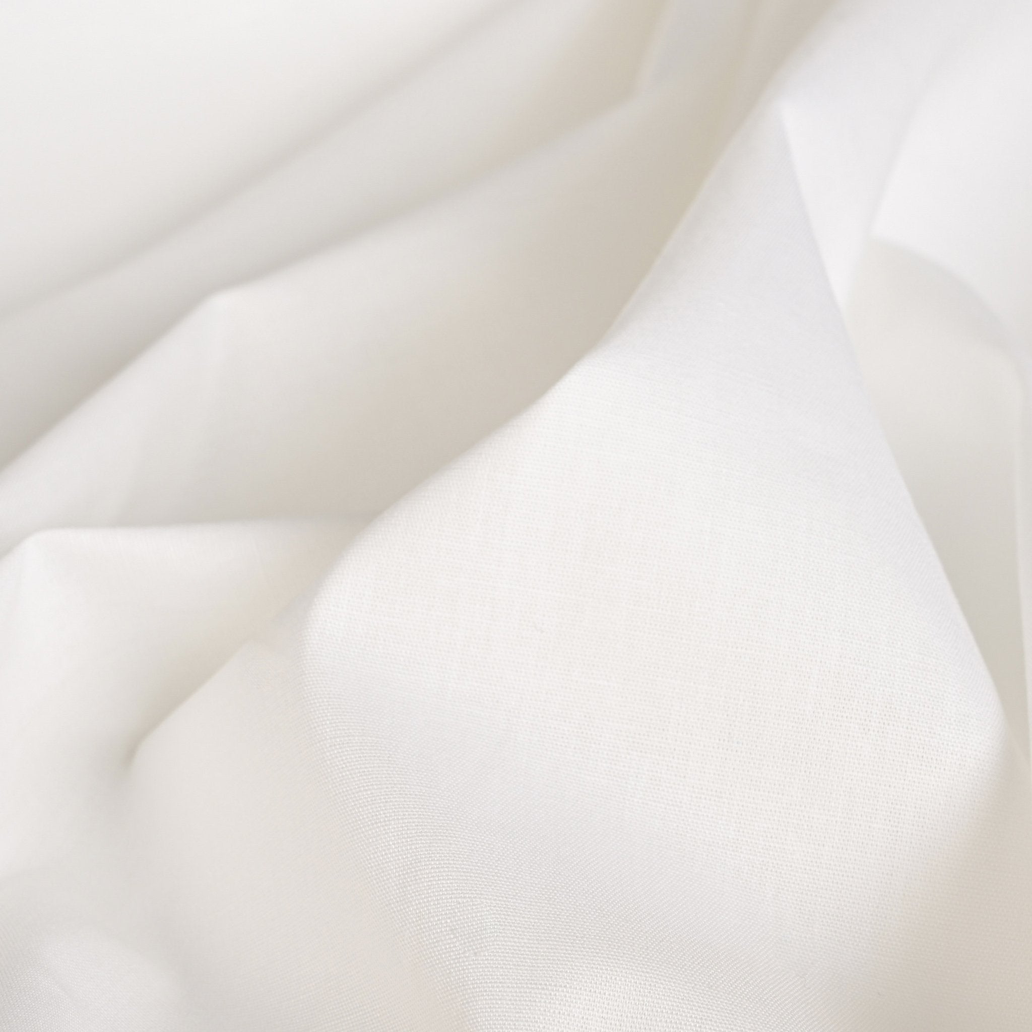 White Poplin Fabric 96477